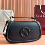{Style No: V8PSINJW} BLONDIE LARGE TOP HANDLE BAG 32 IN BLACK CALFSKIN