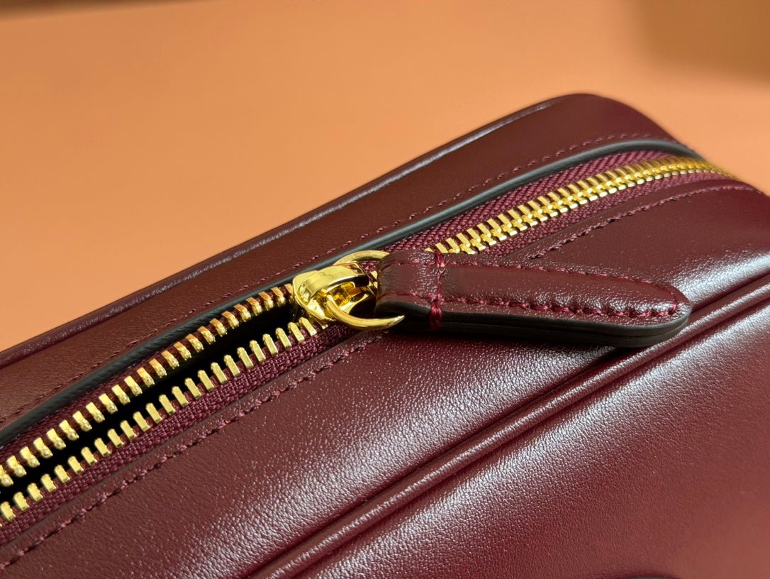 {Style No: LVCL6R85} BLONDIE SMALL SHOULDER BAG 21 IN ROSSO ANCORA RED CALFSKIN - Image 9