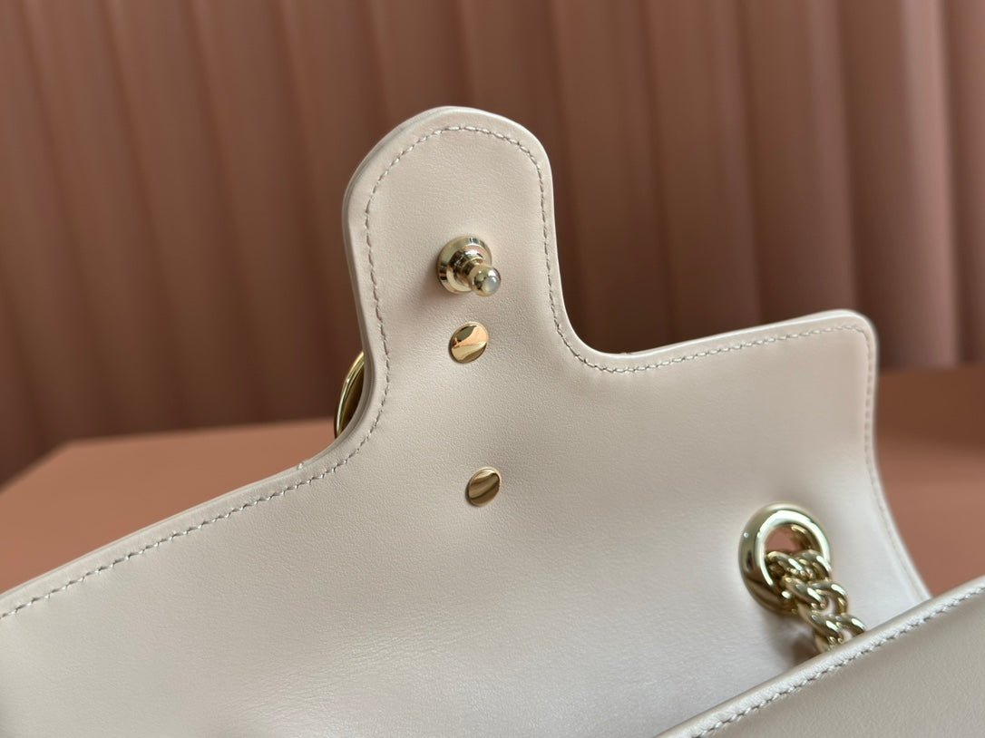 {Style No: LGA3SWTB} MARMONT MEDIUM SHOUDER BAG 23 IN LIGHT BEIGE CALFSKIN - Image 9