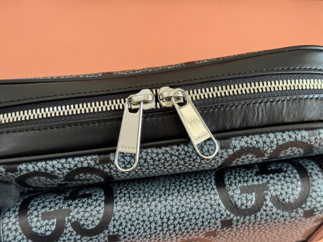 {Style No: KJ4VWGZQ} SMALL JUMBO CROSSBODY 23 IN GREY AND BLACK GRAINY GG LAMBSKIN - Image 9