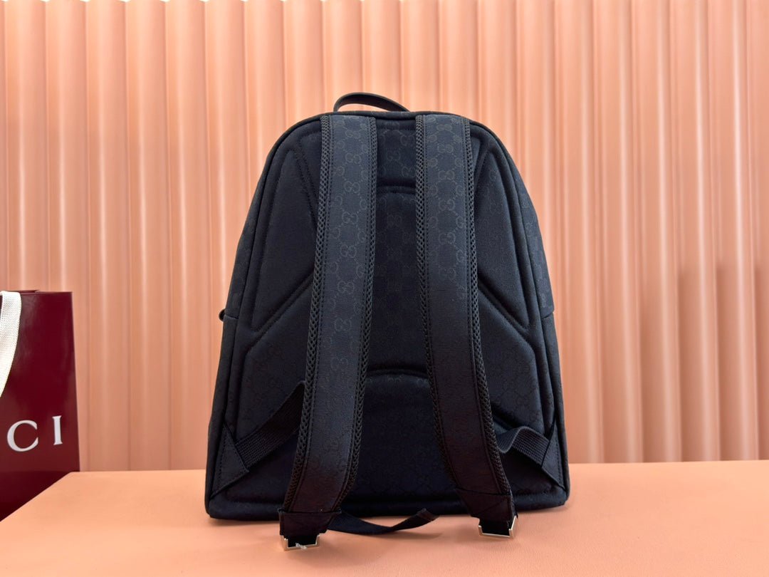 {Style No: KOR6HEV8} MEDIUM BACKPACK 42 IN BLACK GG CANVAS - Image 3