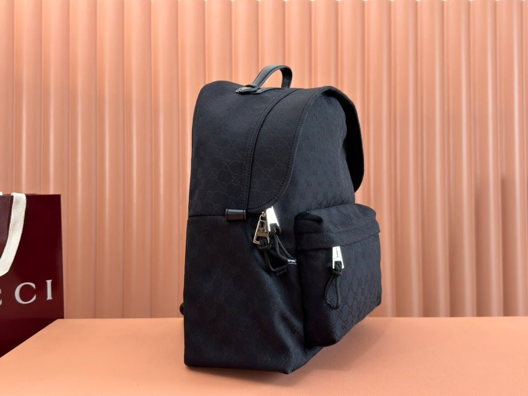 {Style No: KOR6HEV8} MEDIUM BACKPACK 42 IN BLACK GG CANVAS - Image 2