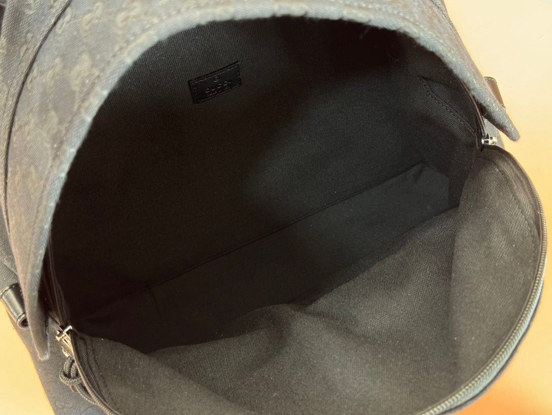 {Style No: KOR6HEV8} MEDIUM BACKPACK 42 IN BLACK GG CANVAS - Image 9