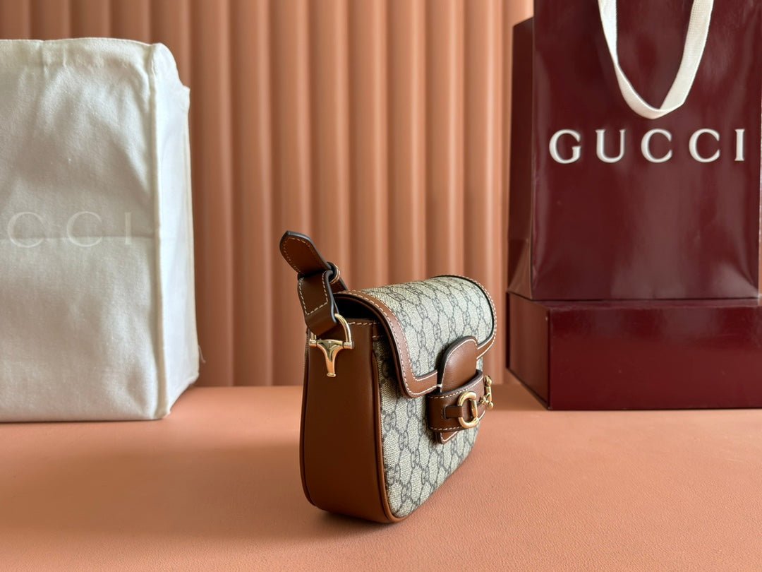 {Style No: C3FP5LN4} SMALL HORSEBIT 1955 SHOULDER BAG 20 IN BEIGE AND DARK BROWN NEW GG MONOGRAM CALFSKIN - Image 2