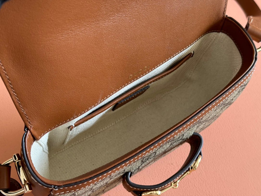 {Style No: C3FP5LN4} SMALL HORSEBIT 1955 SHOULDER BAG 20 IN BEIGE AND DARK BROWN NEW GG MONOGRAM CALFSKIN - Image 8