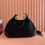 {Style No: KOC57Q5M} MEDIUM B SHOULDER BAG 42 IN BLACK GG SUEDE