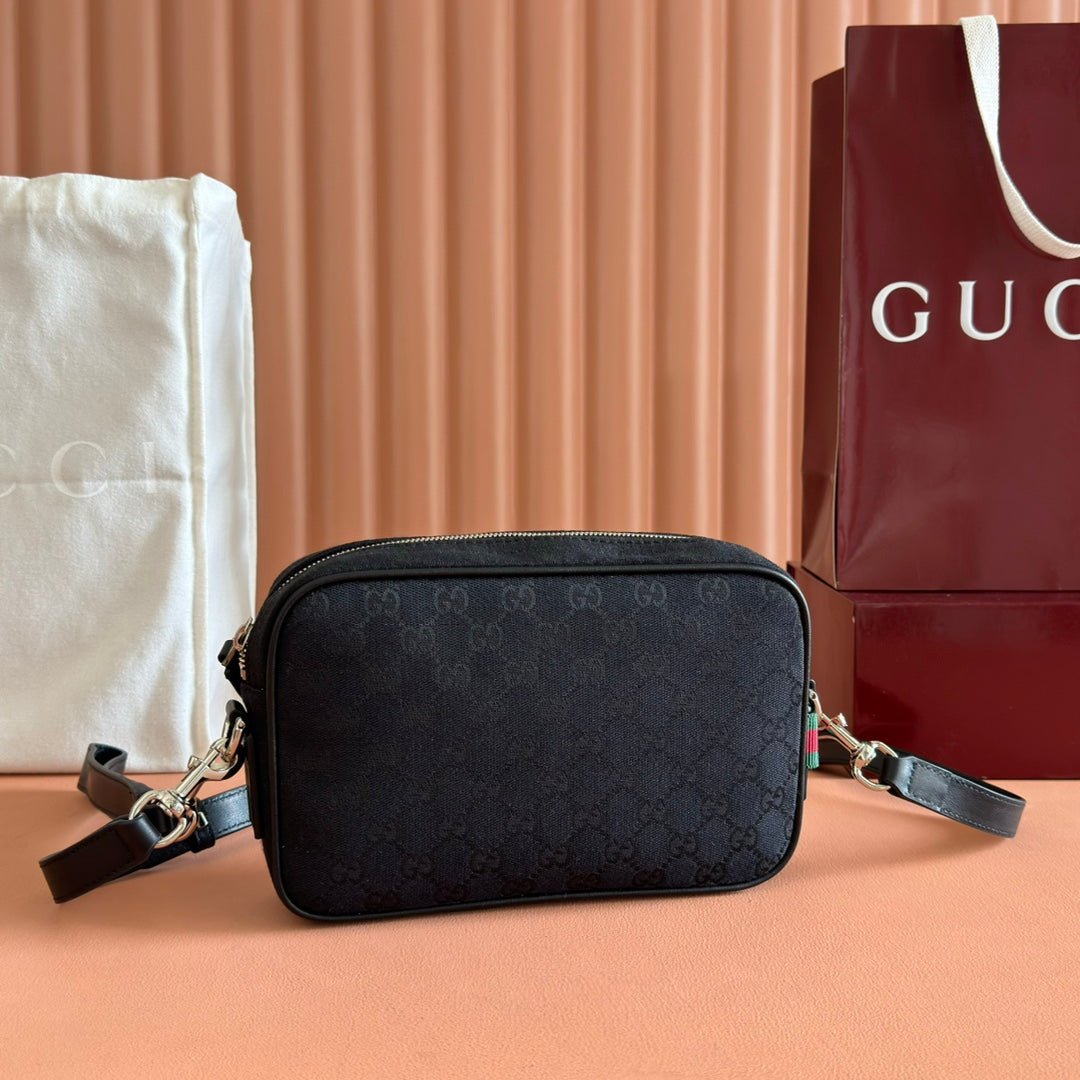 {Style No: 7IHJJV85} SMALL CROSSBODY BAG 23.5 IN BLACK GG CANVAS