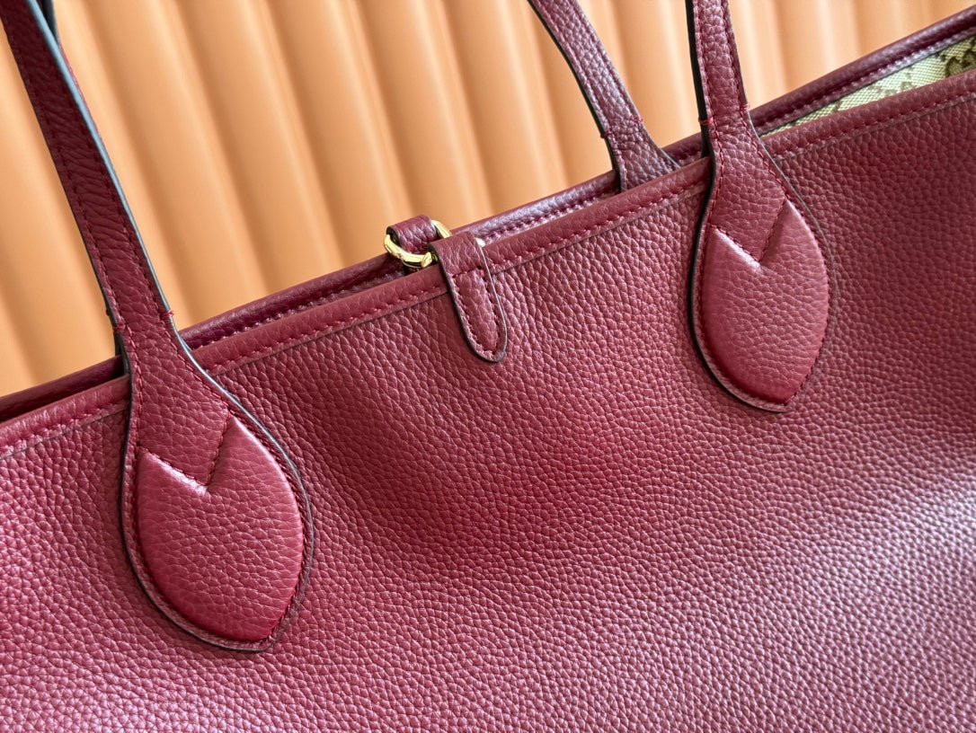 {Style No: JW5R2DZU} MEDIUM TOTISSIMA REVERSIBLE TOTE BAG 30 IN ROSSO ANCORA RED CALFSKIN BEIGE AND BROWN GG CANVAS ON SIDE - Image 8