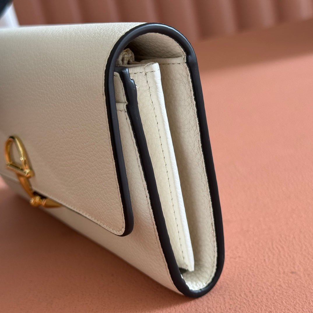 {Style No: H2KJMR1C} SOFTBIT CONTINENTAL WALLET 19 IN WHITE GRAINY CALFSKIN GOLD HARDWARE - Image 9