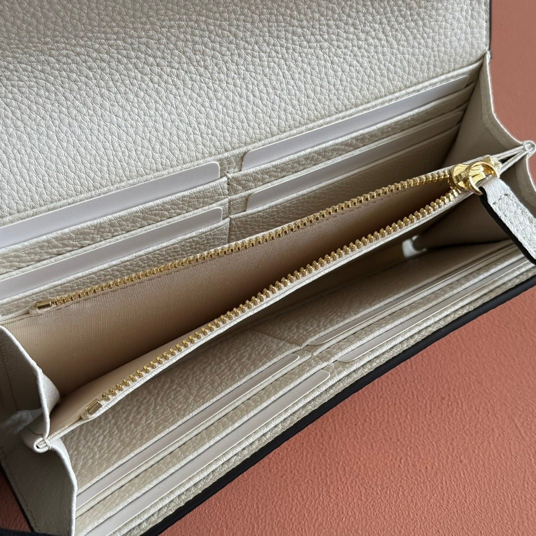 {Style No: H2KJMR1C} SOFTBIT CONTINENTAL WALLET 19 IN WHITE GRAINY CALFSKIN GOLD HARDWARE - Image 5