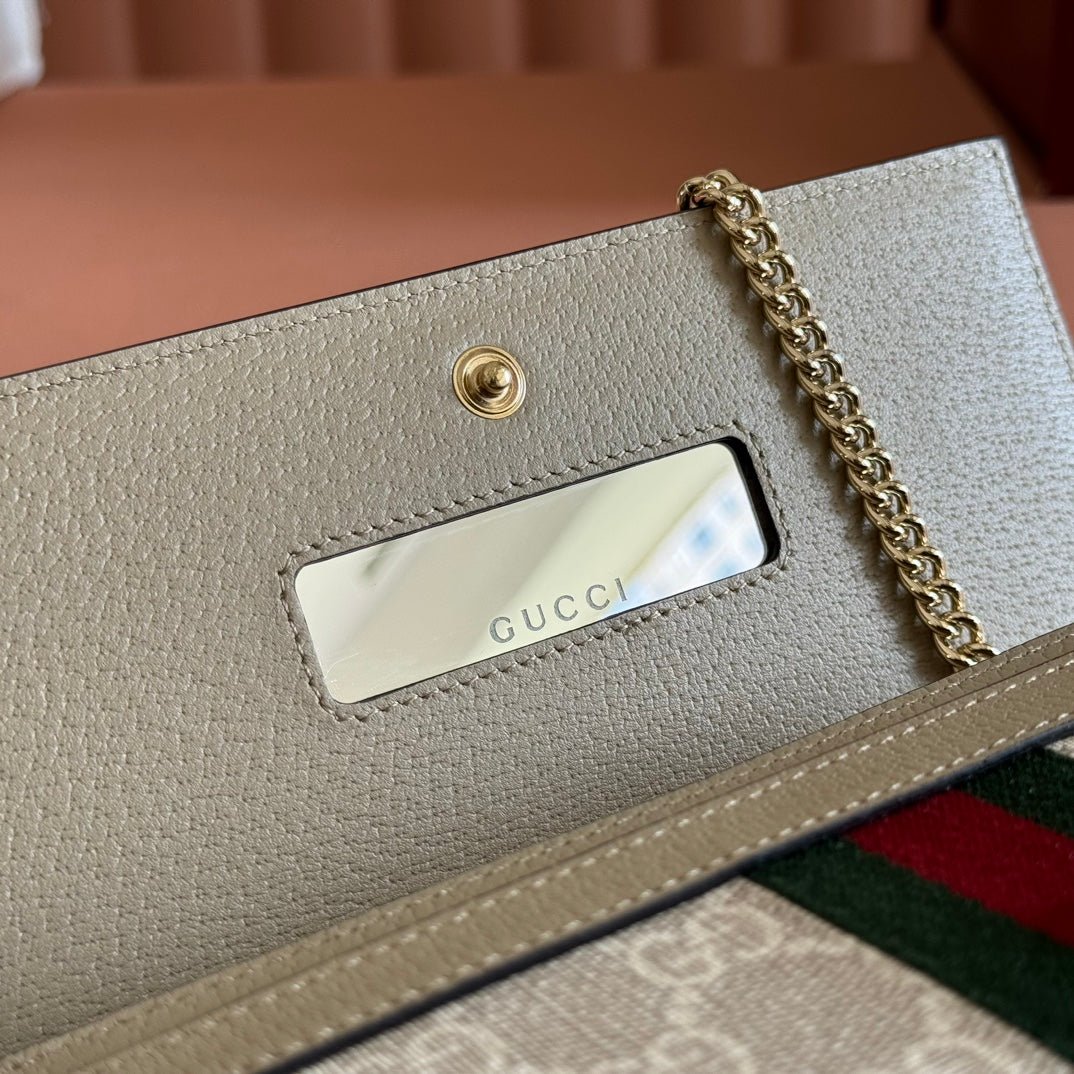 {Style No: SFS6DQGA} OPHIDIA WALLET ON CHAIN 19 IN BEIGE AND WHITE COATED FABRIC OATMEAL CALFSKIN - Image 5