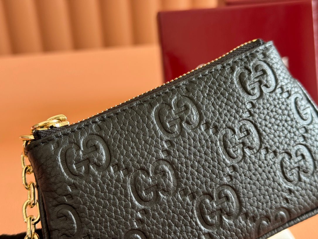 {Style No: Y3NT1JSN} EMBLEM ZIP KEY CASE 12 IN BLACK GG GRAINY CALFSKIN - Image 3