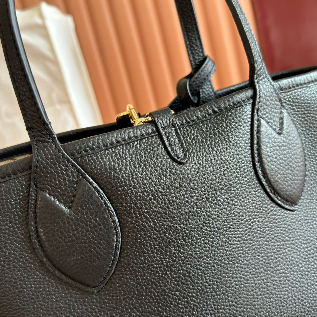 {Style No: TF82WT2H} SMALL TOTISSIMA REVERSIBLE TOTE BAG 21 IN BLACK CALFSKIN BROWN BEIGE GG CANVAS - Image 7