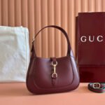 {Style No: VOCV3DJS} JACKIE SMALL SHOULDER BAG 27 IN BURGUNDY RED CALFSKIN GOLD HARDWARE