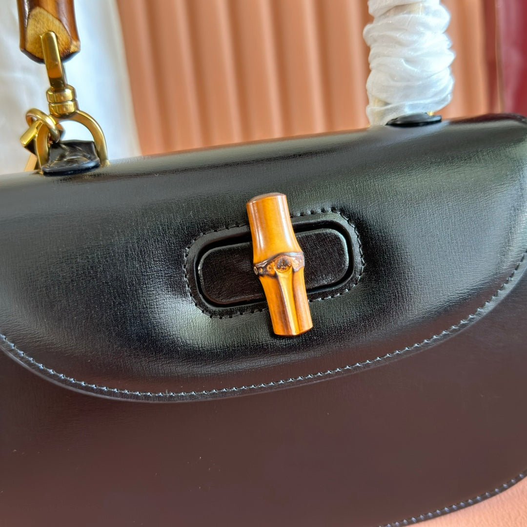 {Style No: A7A1EEDF} GUCCI BAMBOO MINI BAG 21 BLACK IN CALFSKIN GOLD HARDWARE - Image 8