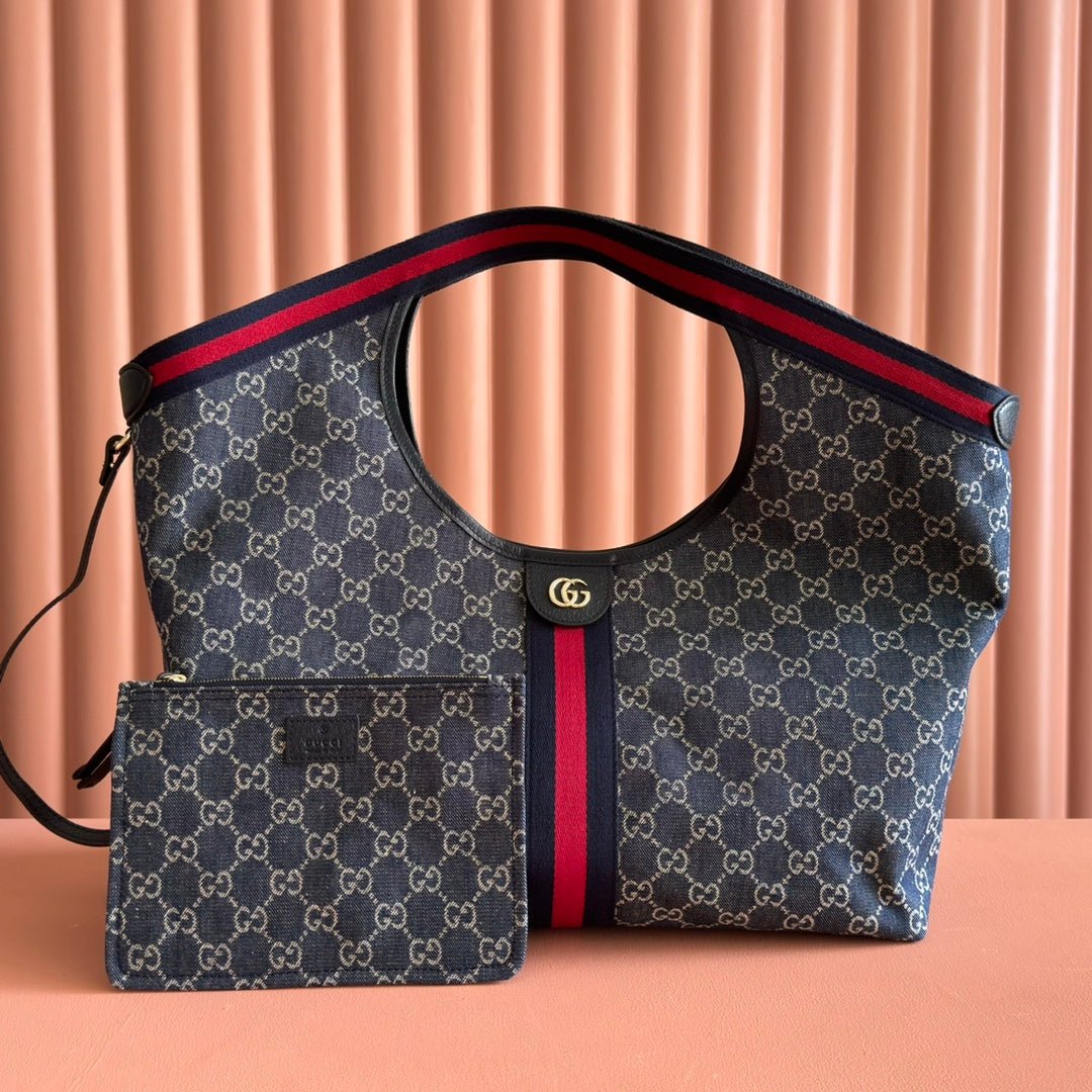 {Style No: FAUZL1ET} GUCCI GIGLIO LARGE TOTE BAG 60 IN BLUE AND WHITE GG DENIM