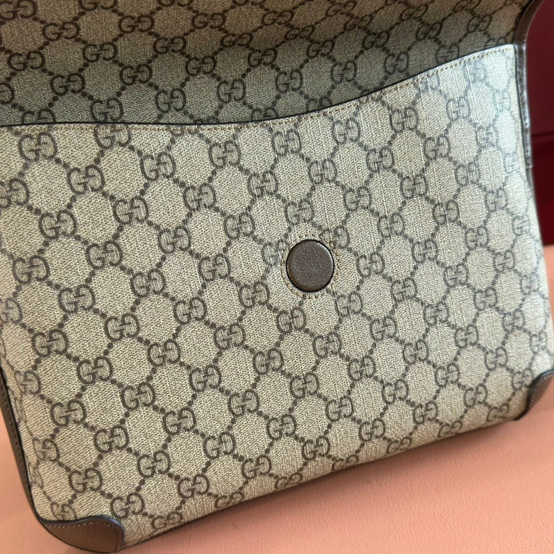 {Style No: Y6CFICEW} GUCCI NEO VINTAGE TIGER HEAD LARGE CROSSBODY BAG 30 IN CANVAS BROWN LEATHER TRIM - Image 9