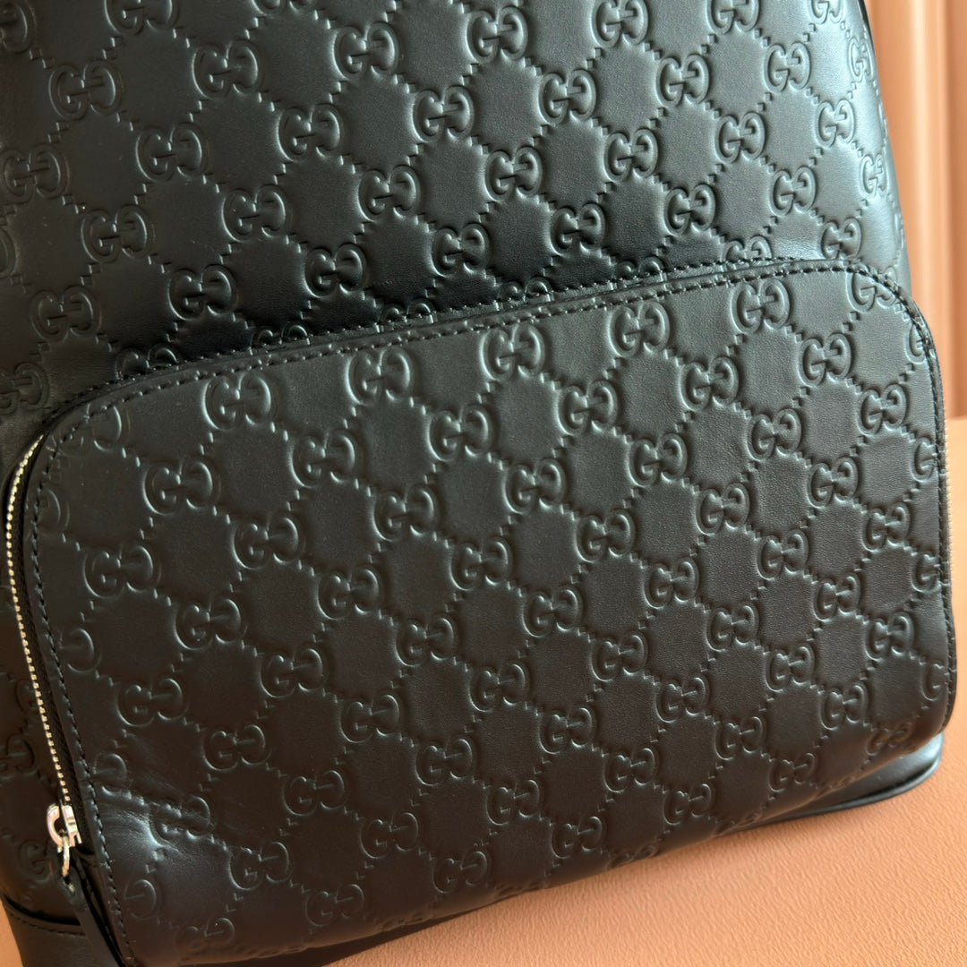 {Style No: YSNPR3IP} EMBOSSED BACKPACK 40 IN BLACK CALFSKIN SILVER HARDWARE - Image 7