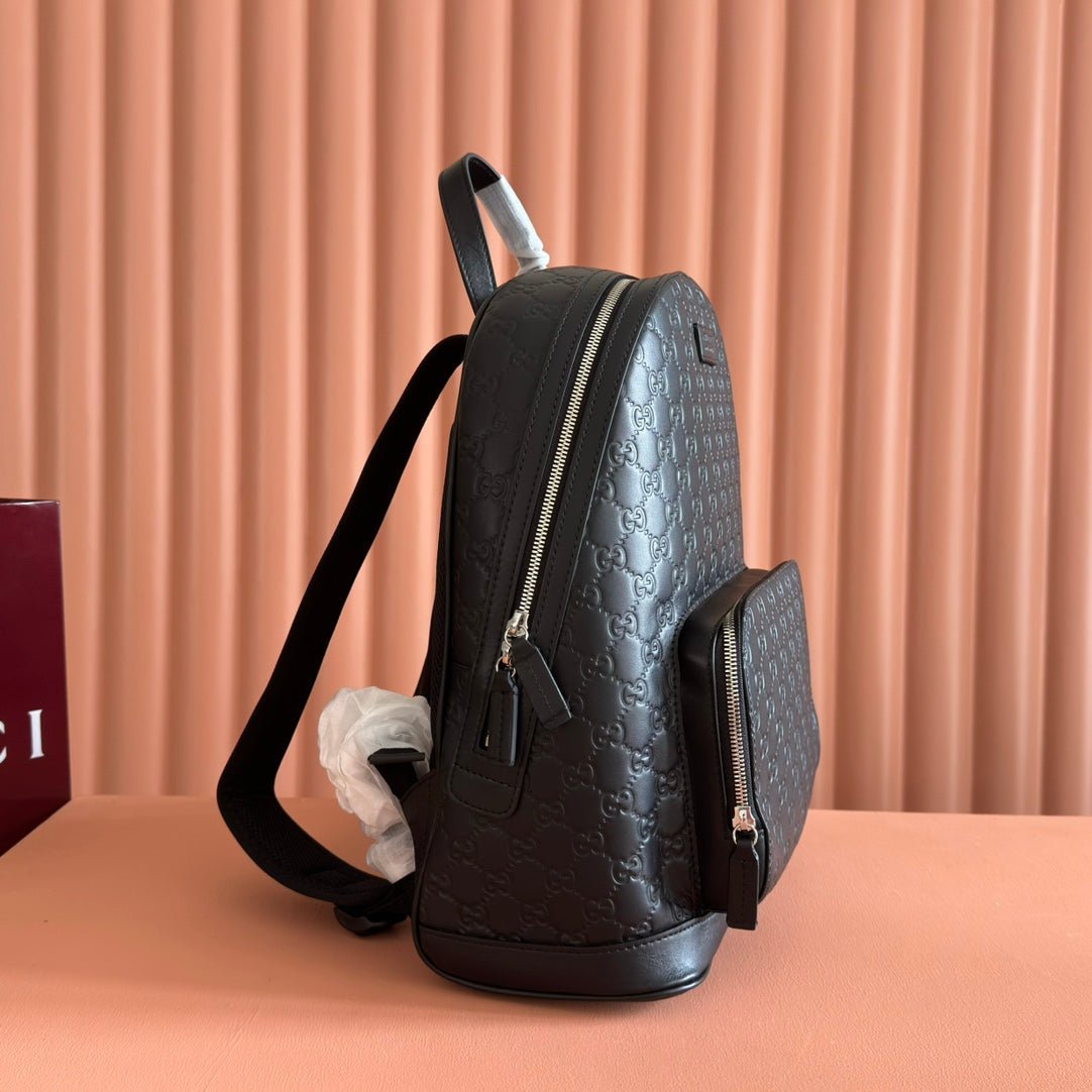 {Style No: YSNPR3IP} EMBOSSED BACKPACK 40 IN BLACK CALFSKIN SILVER HARDWARE - Image 3