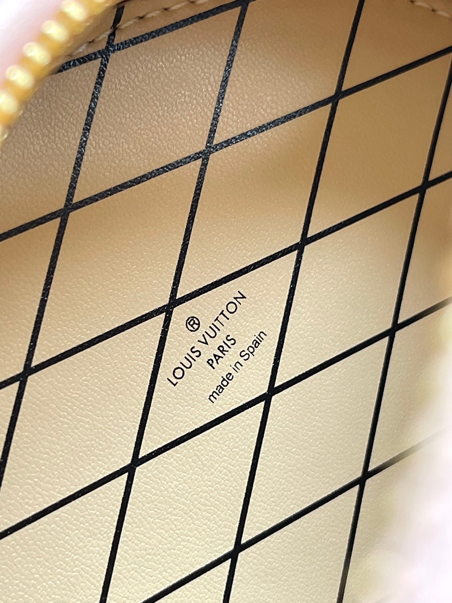 {Style No: NHTDSCWB} MINI BOITE CHAPEAU 13 IN LIGHT PINK MONOGRAM PERFORATED CALFSKIN - Image 8