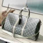{Style No: 62KV4PQC} KEEPALL BANDOULIÈRE 45 IN GRAY MONOGRAM GRADIENT CANVAS
