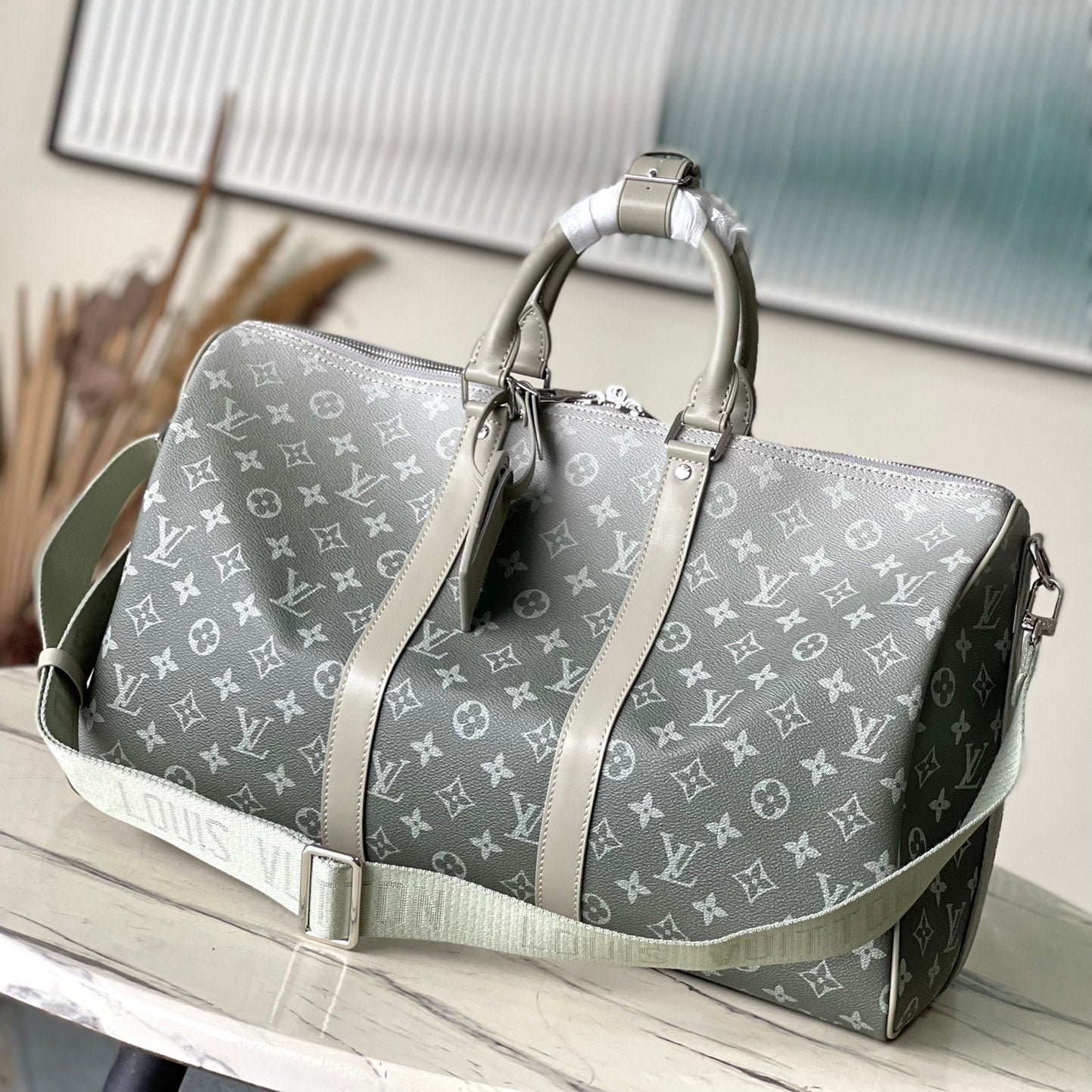 {Style No: 62KV4PQC} KEEPALL BANDOULIÈRE 45 IN GRAY MONOGRAM GRADIENT CANVAS
