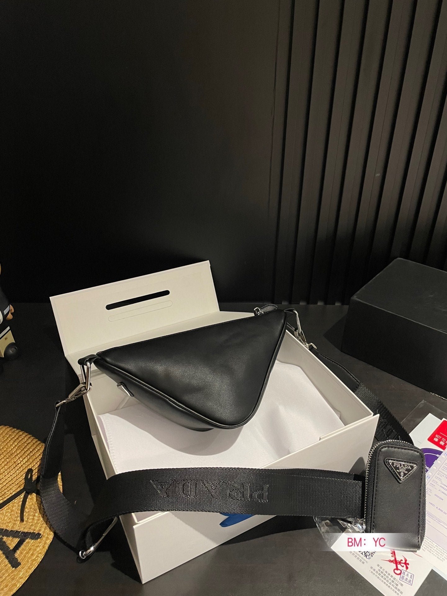 {Style No: X9519Y99} PRA TRIANGLE 26 SHOULDER BAG IN BLACK CALFSKIN - Image 4