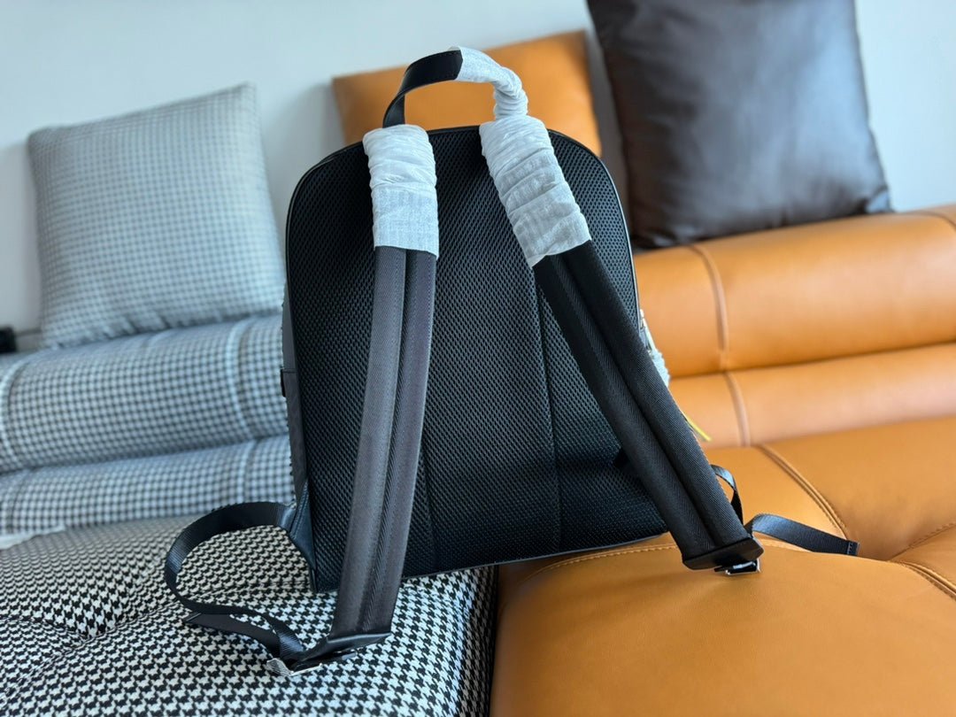{Style No: Z3MIHAXY} FENDI 44 MINI BACKPACK IN BLACK MONOGRAM JACQUARD FABRIC AND CALFSKIN - Image 2