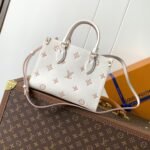{Style No: DGJNMBO2} ONTHEGO 25 IN WHITE AND PINK MONOGRAM CALFSKIN