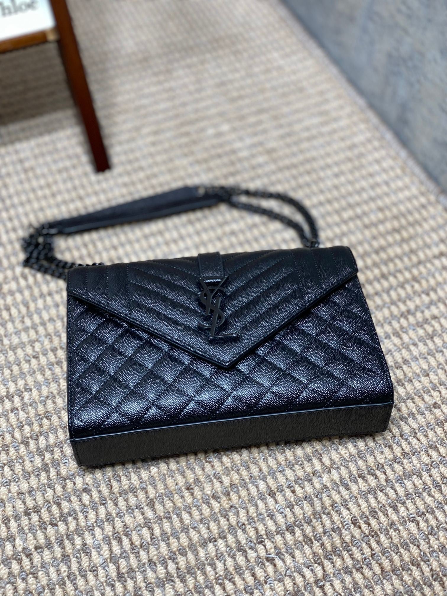 {Style No: 9GS4P5LV} ENVELOPE CHAIN BAG 24 IN BLACK CALFSKIN - Image 4