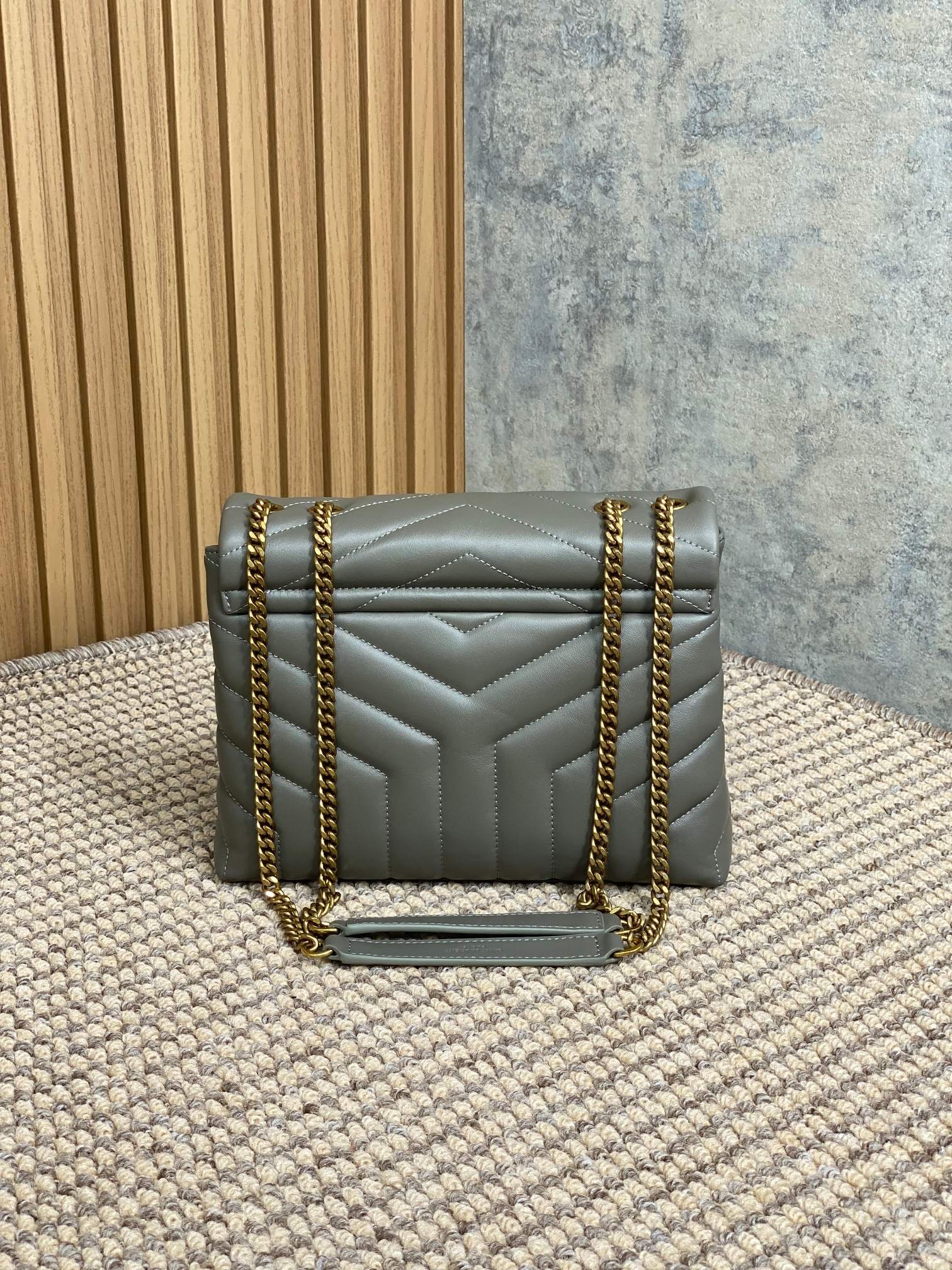{Style No: TKV591LP} LOULOU SMALL 25 SHOULDER BAG IN DARK GREEN LAMBSKIN GOLD HARDWARE - Image 2
