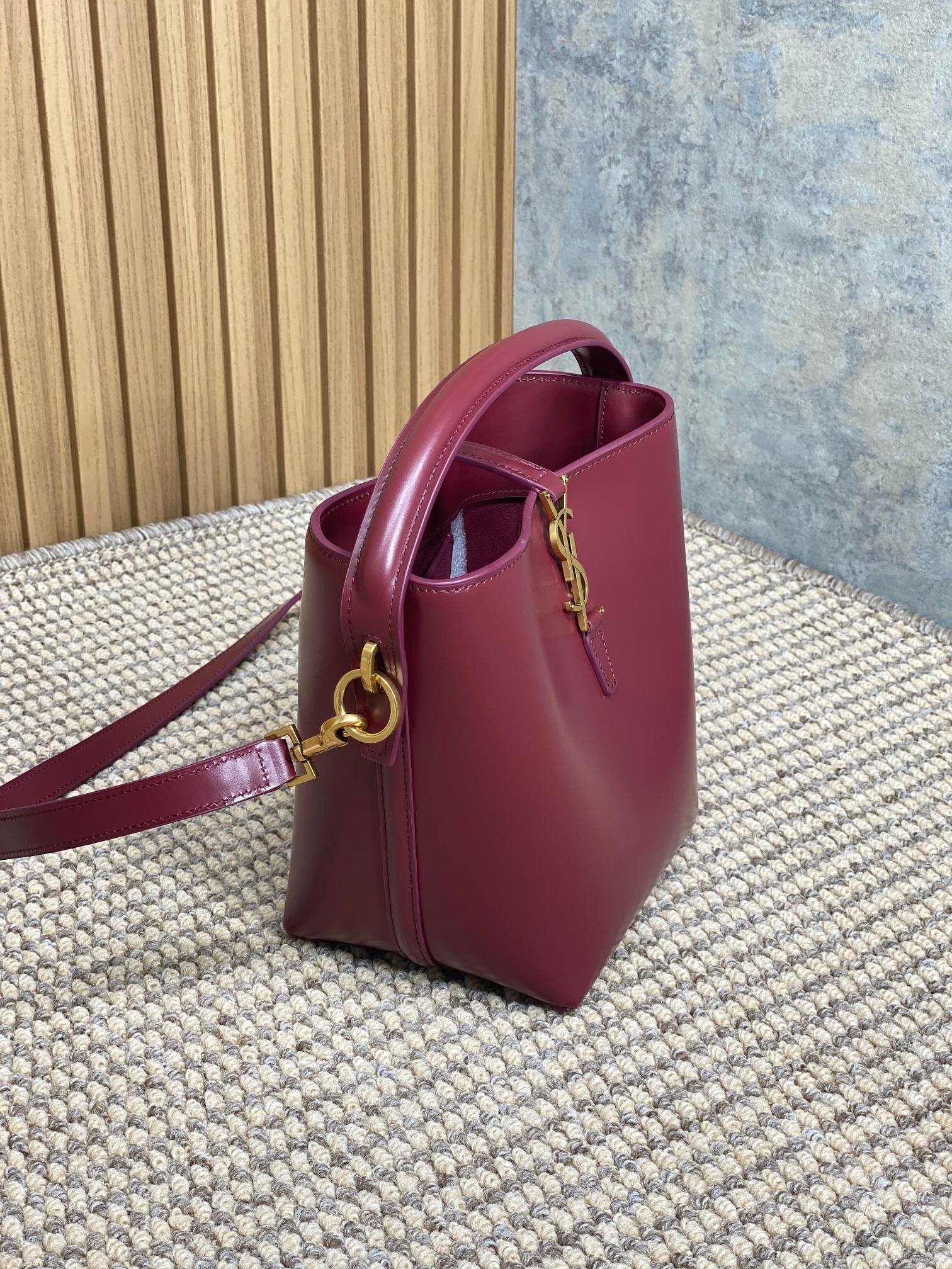 {Style No: XV18XX6R} LE 37 SMALL BUCKET BAG 20 IN BURGUNDY RED CALFSKIN GOLD HARDWARE - Image 8