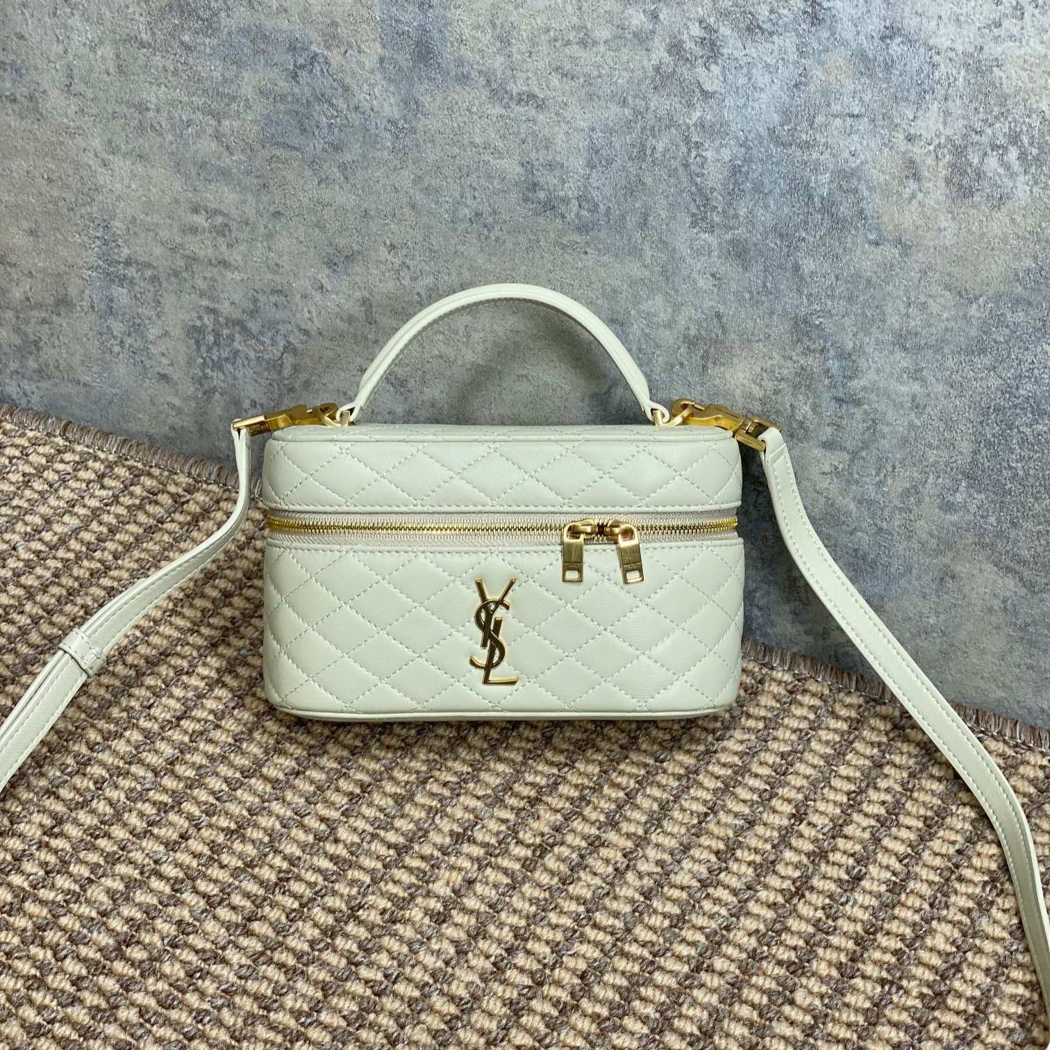 {Style No: H5DJVPIQ} GABY MINI VANITY 18 IN IVORY WHITE LAMBSKIN GOLD HARDWARE