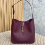{Style No: HZR7JPEO} LE 5 À 7 SMALL SUPPLE 22 IN GRAPE PURPLE CALFSKIN GOLD BUCKLE