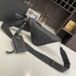 {Style No: L5QSKHZO} PRA TRIANGLE 27 SHOULDER BAG IN BLACK CALFSKIN WITH STRAP