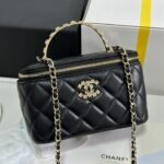 {Style No: 262BHTXX} VANITY CASE 18 IN BLACK CALFSKIN GOLD HARDWARE