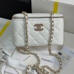 {Style No: 3LBA9RH5} VANITY CASE 17 CRYSTAL STUDDED LOGO IN WHITE CALFSKIN GOLD HARDWARE