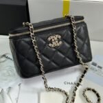 {Style No: 9NTRF3MM} VANITY CASE 17 CRYSTAL STUDDED LOGO IN BLACK CALFSKIN GOLD HARDWARE