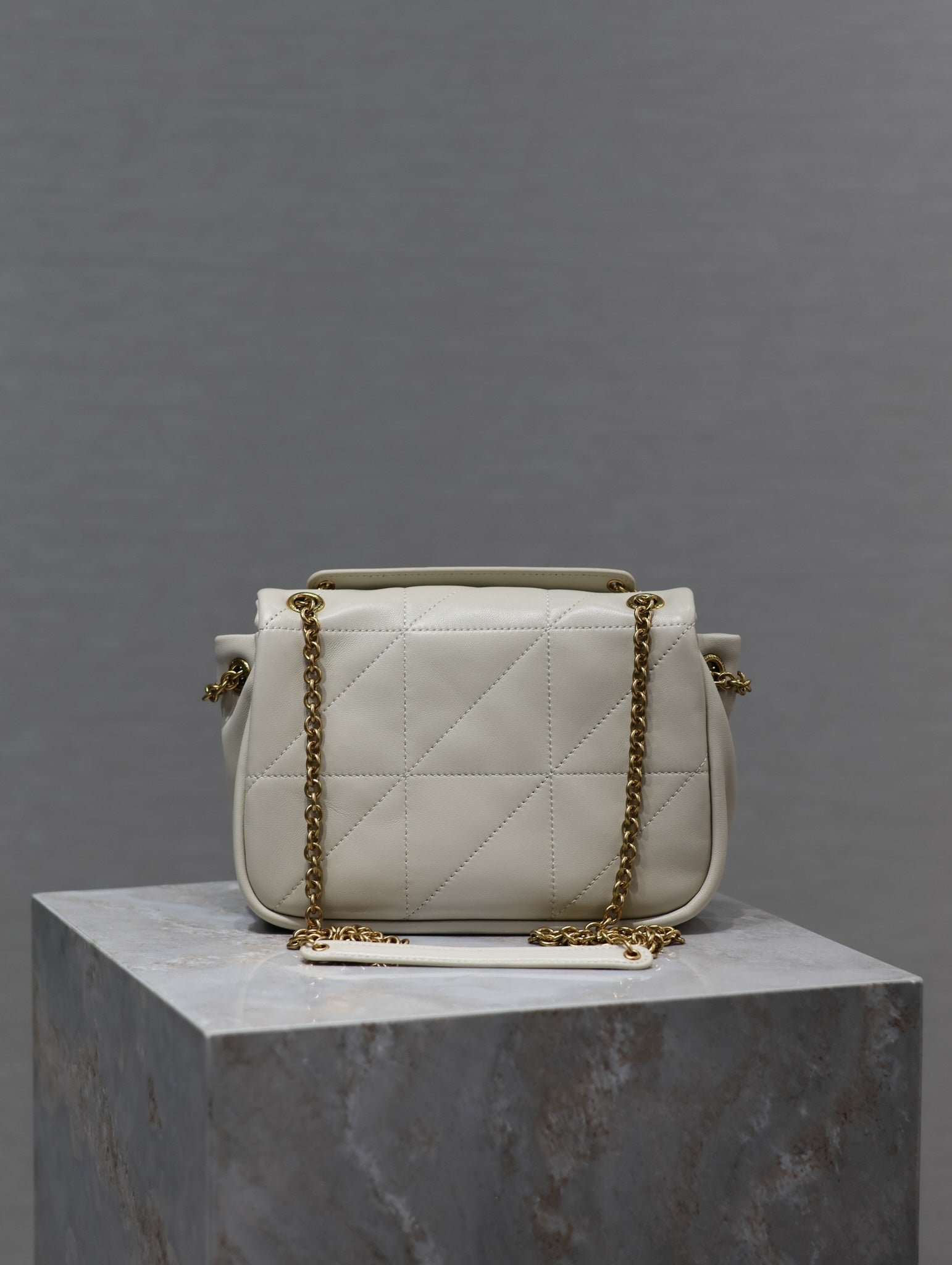 {Style No: LBSWMWT9} YSL 25S JAMIE MINI 20 IN BLANC VINTAGE LAMBSKIN GOLD HARDWRE - Image 2