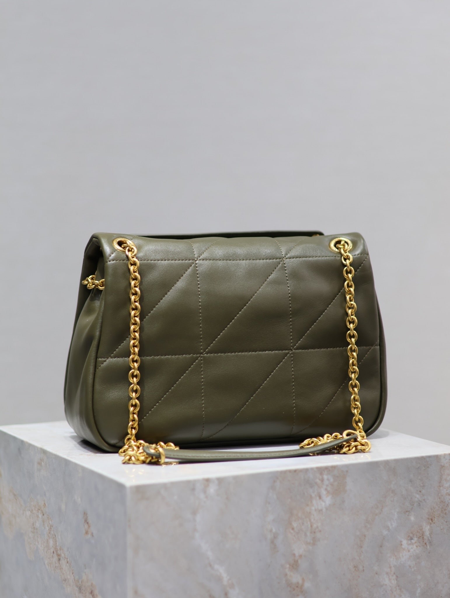 {Style No: IR3NOZPZ} YSL 25S JAMIE 25 IN LIGHT MUSK LAMBSKIN GOLD HARDWARE - Image 2