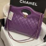 {Style No: Z7GS9H13} CC 39 LARGE SHOPPING BAG IN VIOLET CALFSKIN