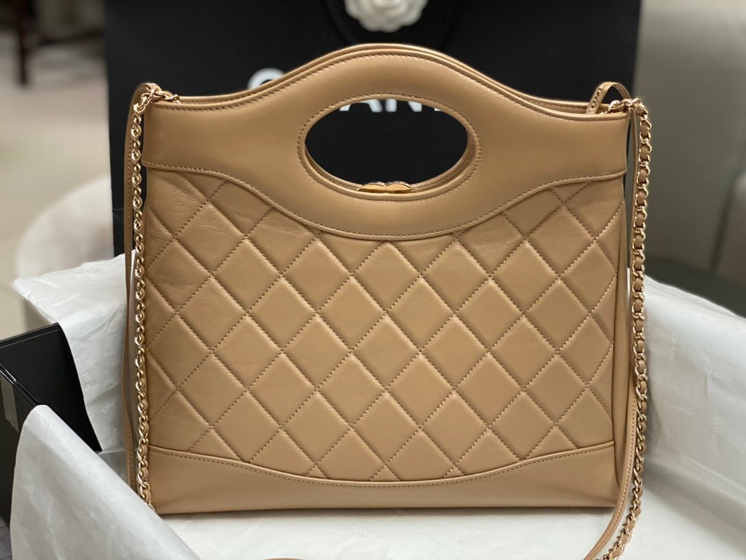 {Style No: 2762ESNL} CC SMALL 30 SHOPPING BAG IN CAMEL BROWN CALFSKIN - Image 3