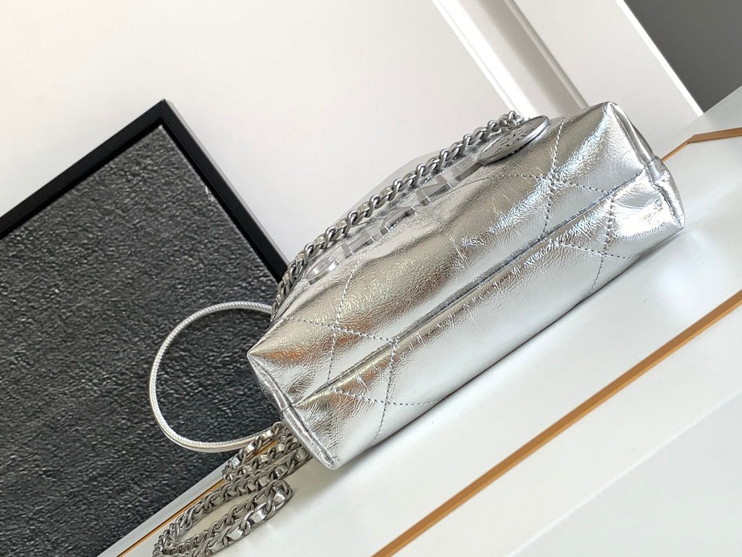 {Style No: SVTSJ7FO} CC 22 BAG IN SILVER SHINY CALFSKIN AND GOLD METAL - Image 6