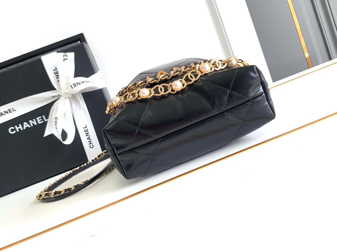 {Style No: K2ICL3MF} CC MINI 20 BAG IN BLACK SHINNY CALFSKIN WITH GOLD METAL - Image 7
