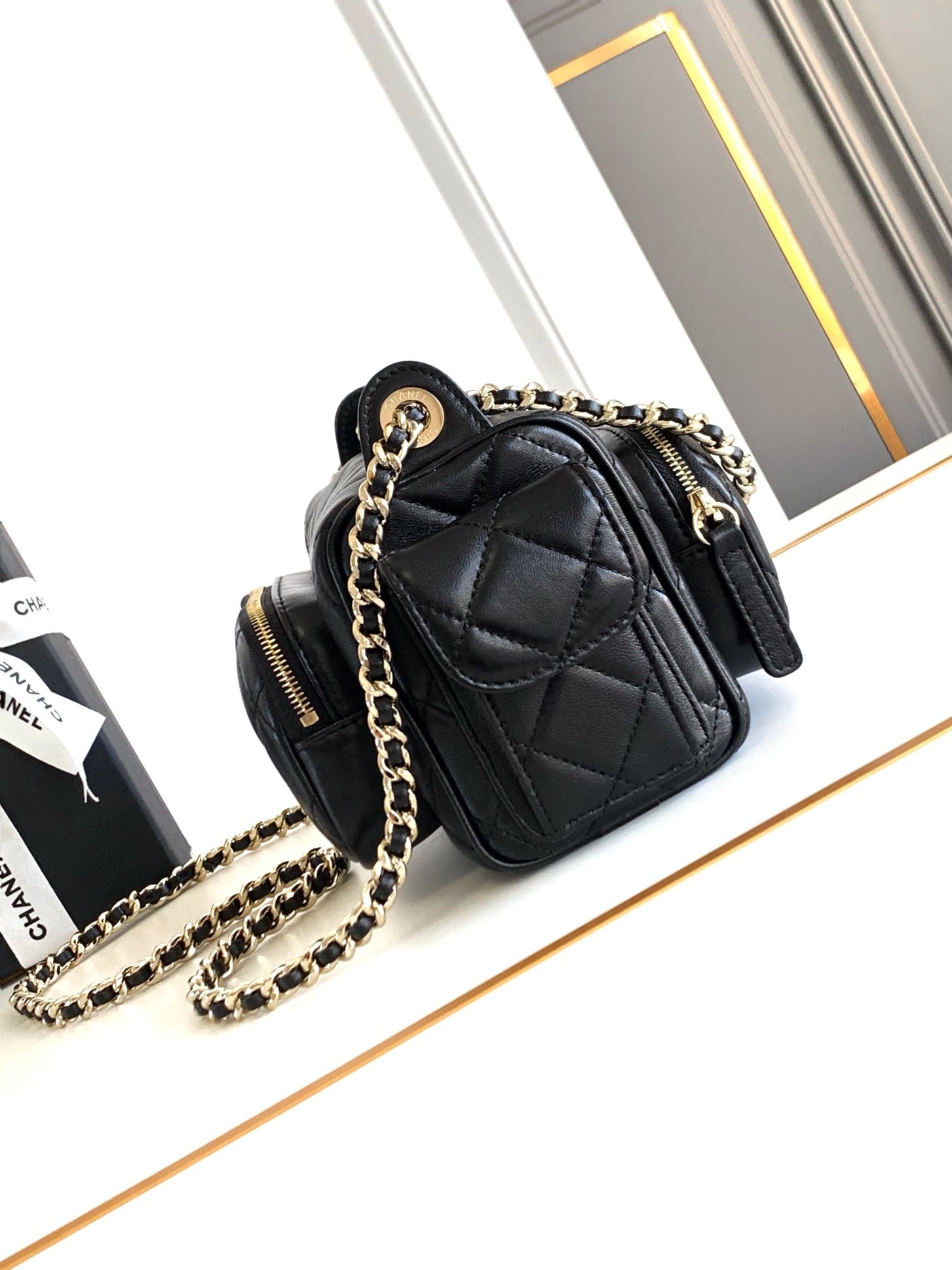 {Style No: IRJF9NDR} CHANEL 25S CAMERA BAG 23 IN BLACK LAMBSKIN WITH GOLD HARDWARE - Image 2