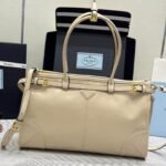 {Style No: PFMZD1LT} PRADA 25S BONNIE LARGE HANDBAG 38 IN BEIGE CALFSKIN GOLD HARDWRE