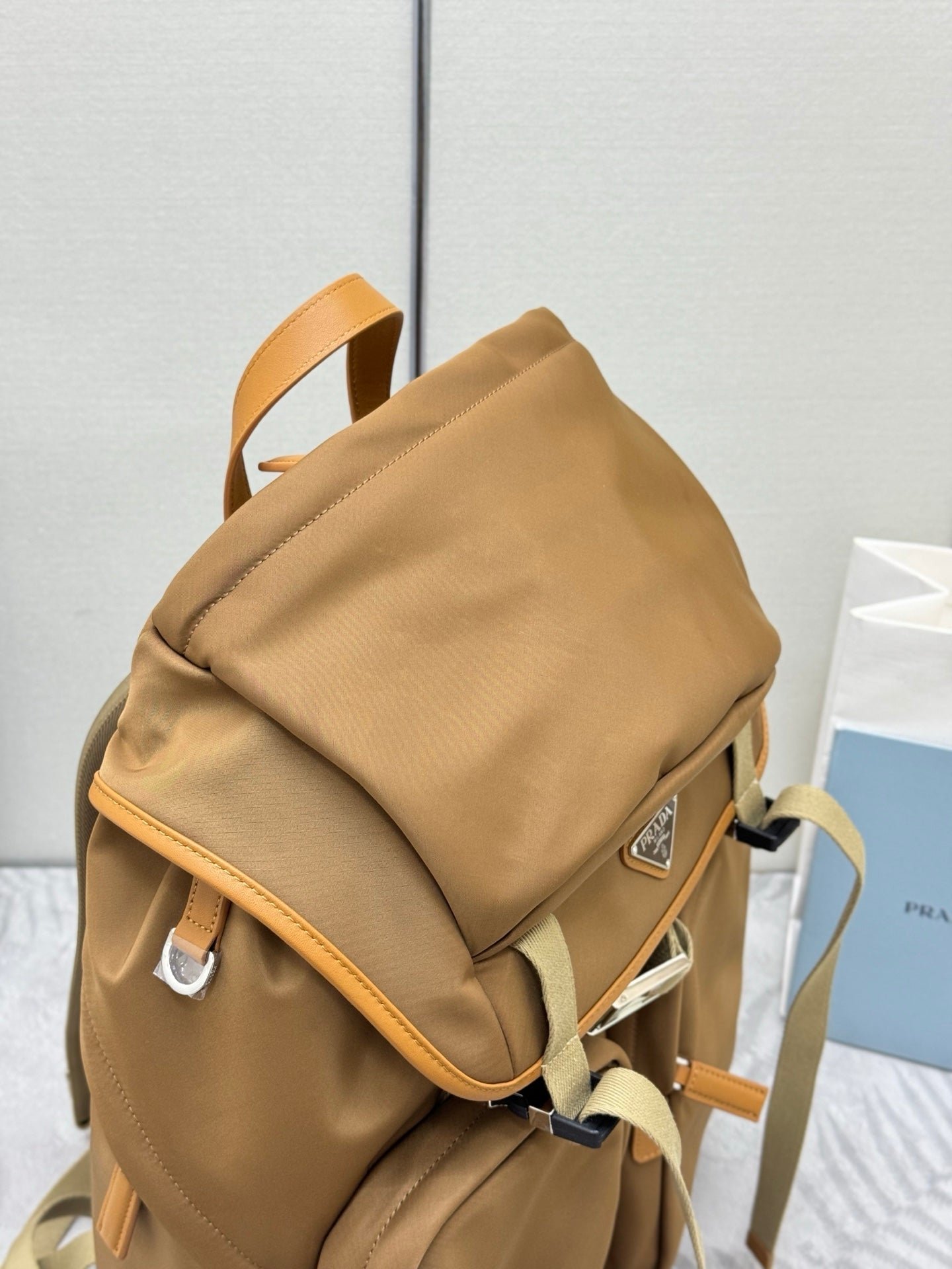 {Style No: LZPDMBSZ} PRADA 25S RE-EDITION 1978 RE-NYLON BACKPACK 52 IN BROWN SILVER HARDWARE - Image 4