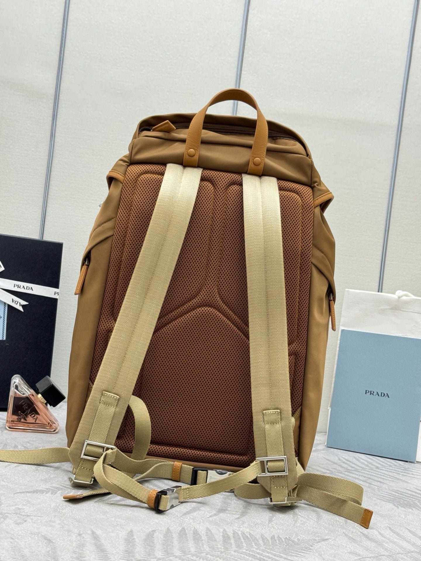 {Style No: LZPDMBSZ} PRADA 25S RE-EDITION 1978 RE-NYLON BACKPACK 52 IN BROWN SILVER HARDWARE - Image 2