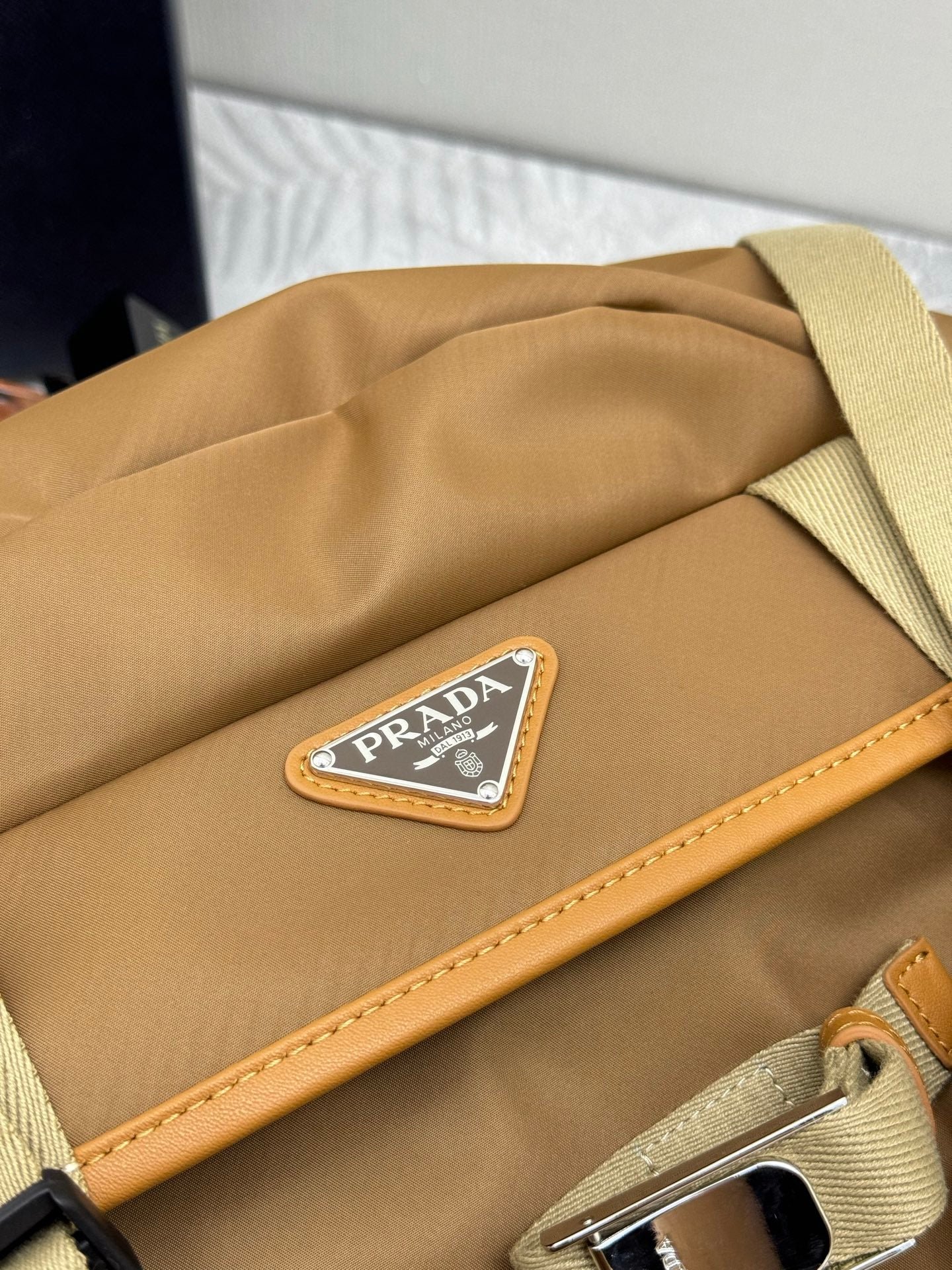{Style No: LZPDMBSZ} PRADA 25S RE-EDITION 1978 RE-NYLON BACKPACK 52 IN BROWN SILVER HARDWARE - Image 6