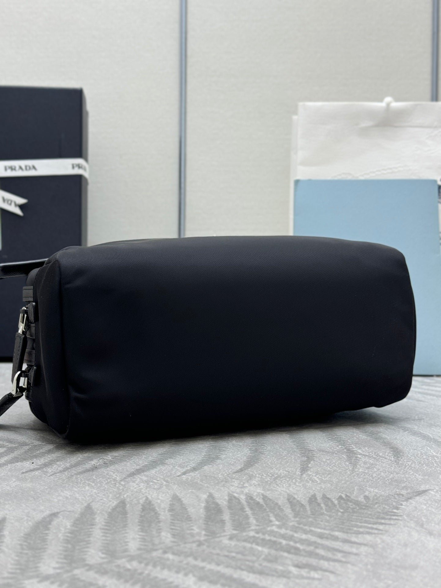 {Style No: 9H6QQCZK} PRADA 25S MEDIUM CLUTCH BAG 26 IN BLACK NYLON SILVER HARDWRE - Image 8